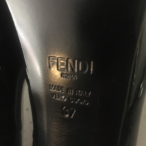 Fendi - Picture 6 of 7